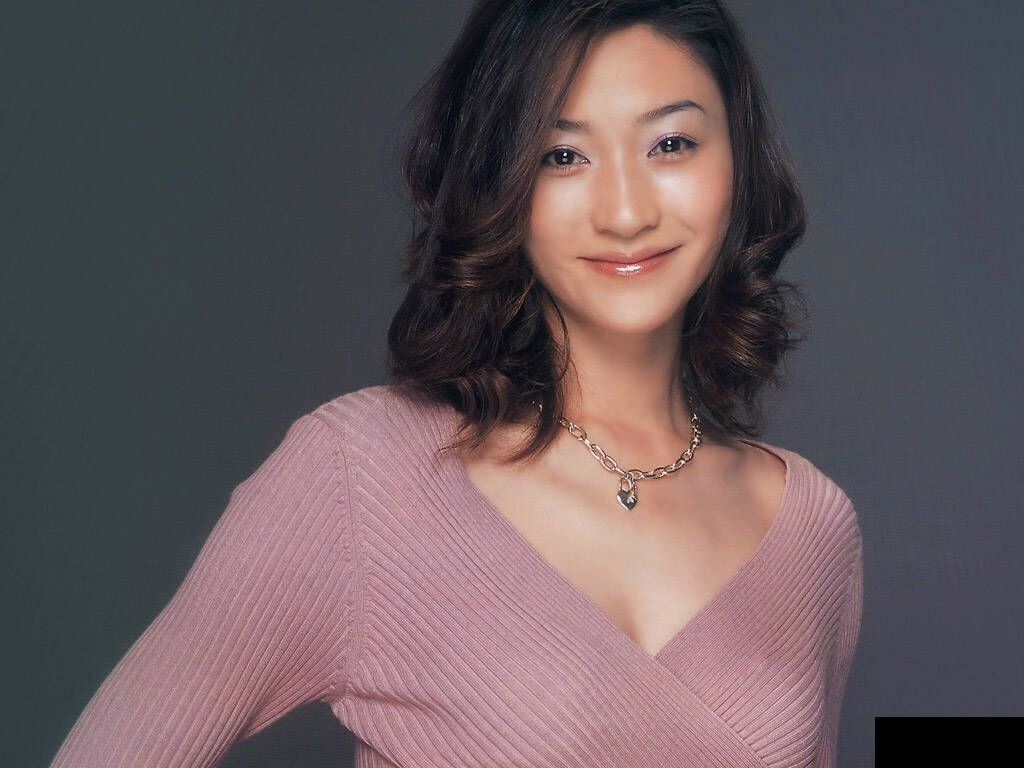  李小冉 